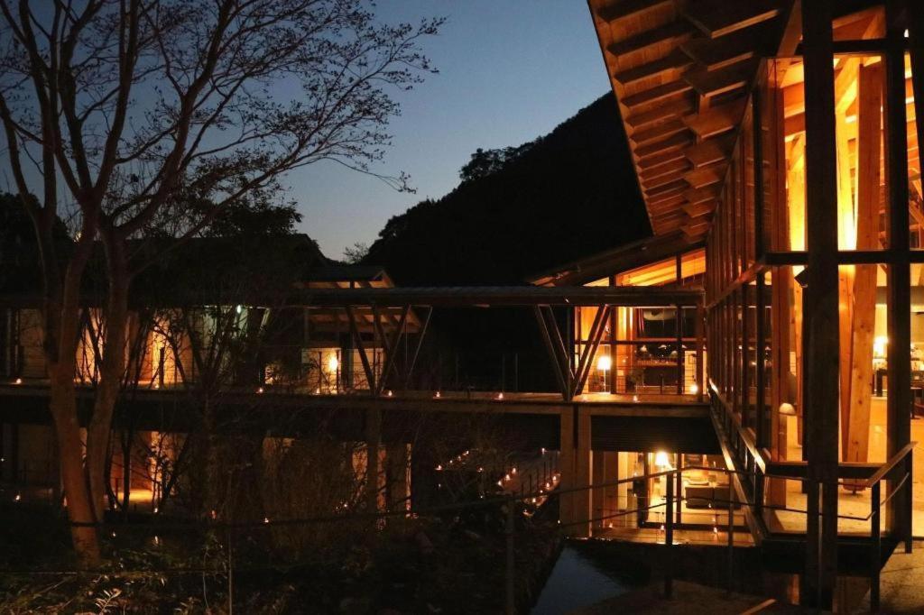 Auberge Tosayama Kōchi Exteriör bild
